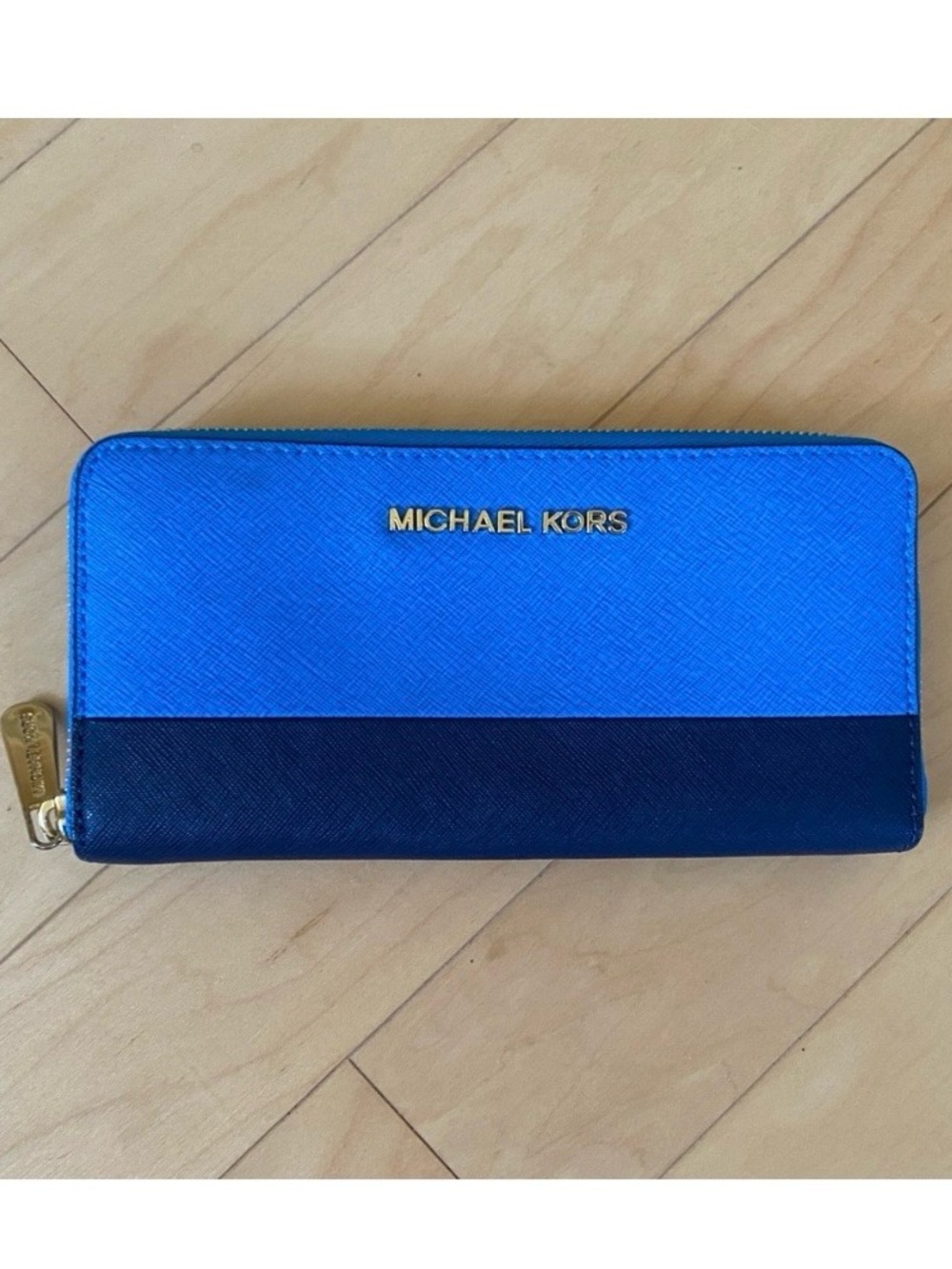 NEW Michael Kors Navy and Blue Zip Around Wallet with Gold Accents